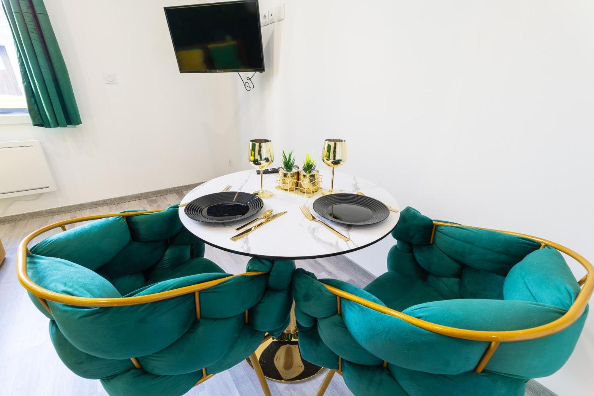 Glm Groupe - Glm Residences 2 サン・クエンティン エクステリア 写真